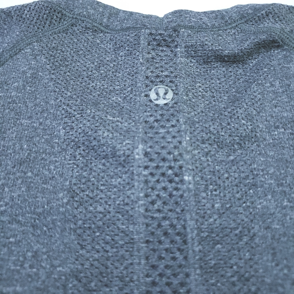 lululemon Grey Swiftly Tech Short Sleeve Crew SZ 6 - Picture 5 of 6